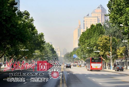 【无车日】中山路秩序好转 仍有车辆闯禁行