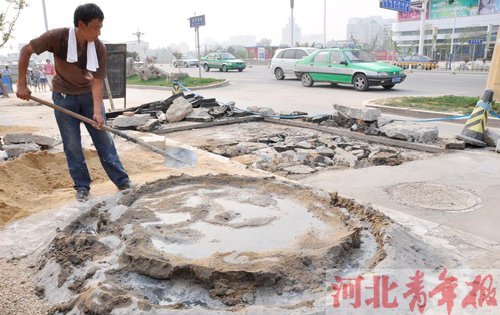 24小时 后石家庄 “霸道”大坑被填平