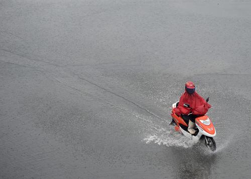 安徽发布暴雨橙色警报