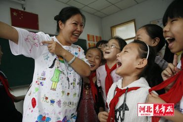 石家庄：小学倡导不花钱的教师节