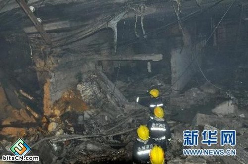 　12月4日，贵州凯里一网吧发生爆炸，造成6人死亡，34人