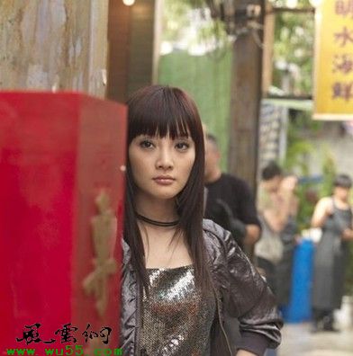 李小璐《异能》2009角色：有预见未来能力的女孩