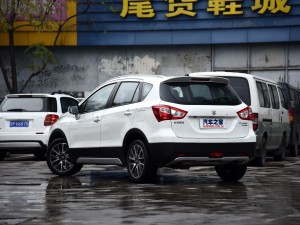 长安铃木 锋驭 2015款 1.6L CVT四驱精英型